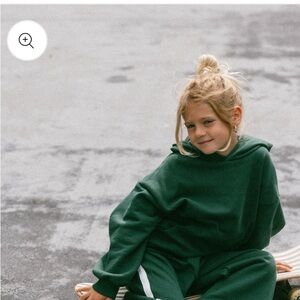 Green Kids Hoodie & sweatpants